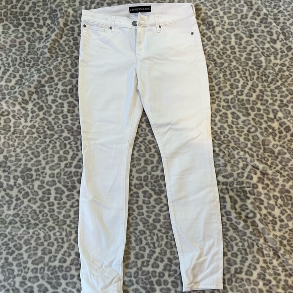 Express Jeans - Picture 1 of 5